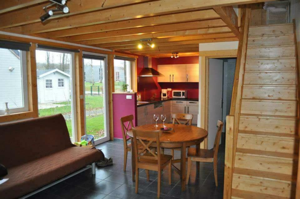 Bungalow Froid-Chapelle Exteriör bild