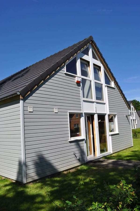 Bungalow Froid-Chapelle Exteriör bild